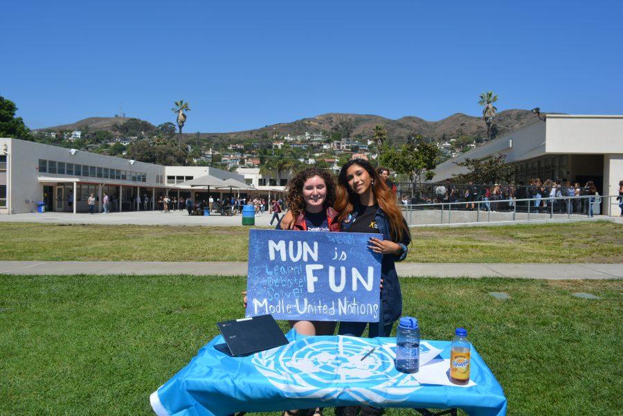 Shira Zaid and Isabelle Mercado promoting their debate club! 
Photo by: Hailey Cox