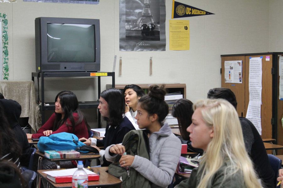 The AVID students broke off into groups for peer tutoring. Photo by: Hannah Lee