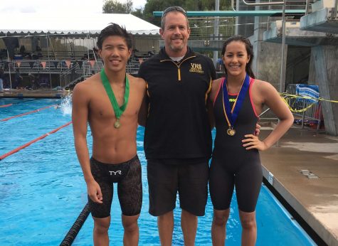 Two VHS swimmers qualify for CIF