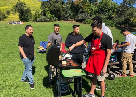 Photos from Ventura High School's Senior Picnic