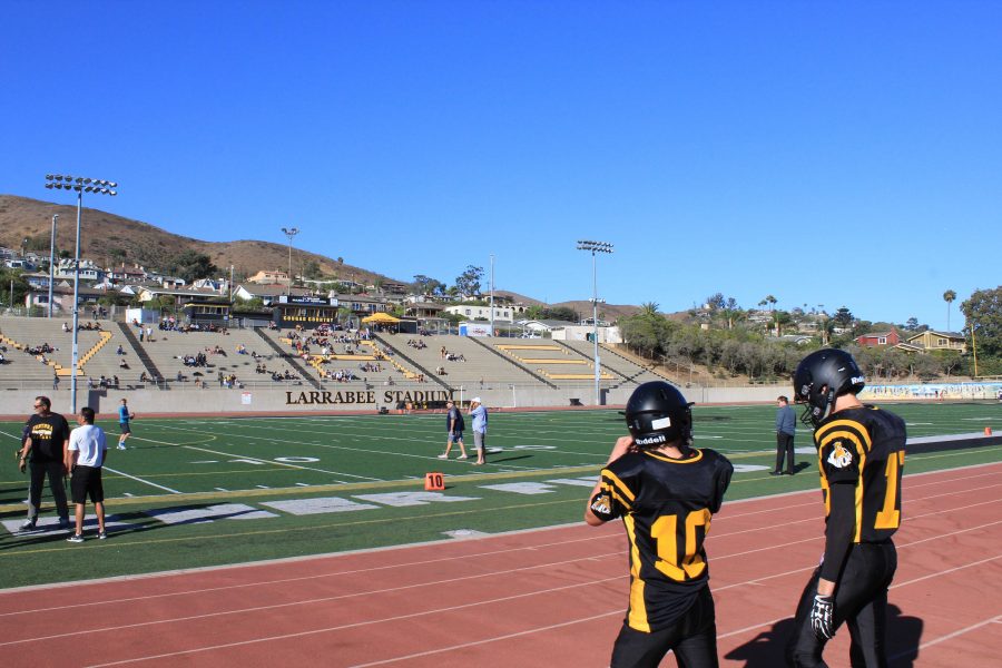 Freshman stars, McGee and Cardellino leading the freshman team out of the locker room for their game against Camarillo. Photo by: Malik Hibbler