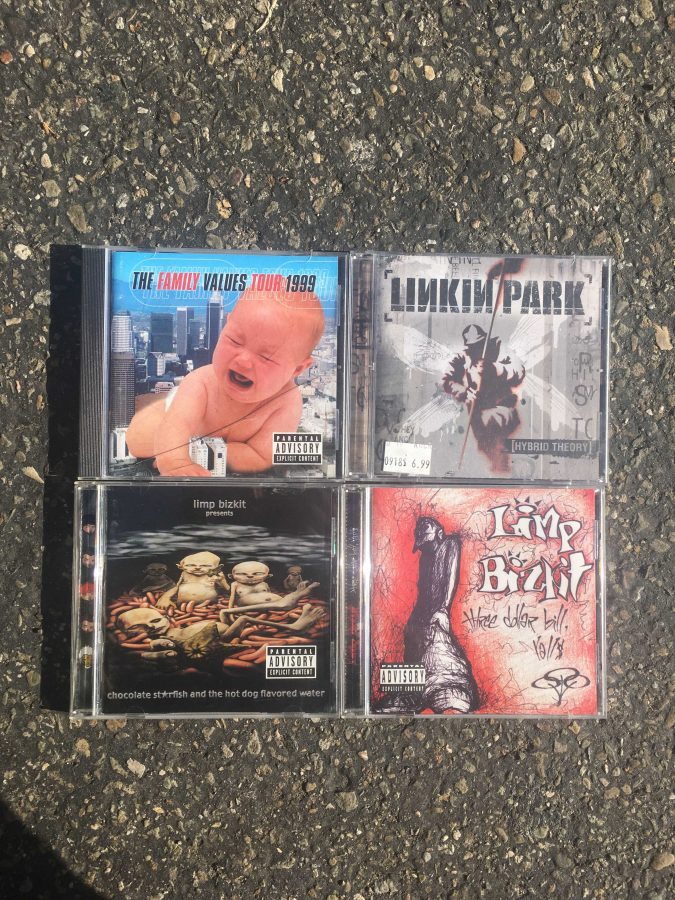 The+CDs+of+%28left+to+right%29+Family+Values%2C+which+is+a+Korn+and+Limp+Bizkit+live+show+compilation%2C+Hybrid+Theory%2C+which+is+Linkin+Parks+debut+album%2C+and+two+of+Limp+Bizkits+critically+acclaimed+albums.+Photo+by%3A+Doug+Sandford