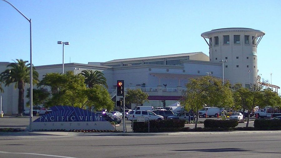 The Pacific View Mall is the closest mall for students at VHS to shop at, although according to Franks and Dominguez, it is not the best around. Photo by: Saida Delgadillo