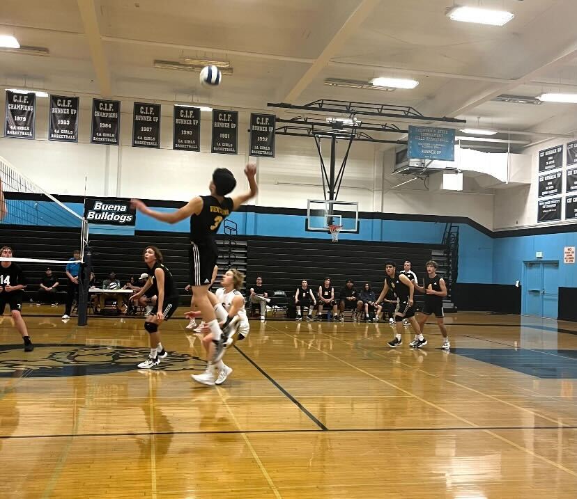 VHS boys volleyball during their game against cross town rival Buena. Photo by: Ava Mohror