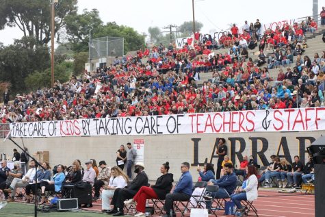 On Aug. 23, VUSD employees gathered for the annual Welcome Back Celebration. VUEA members wore red in order to protest their raise of one percent. Photo from: the VUEA website.
