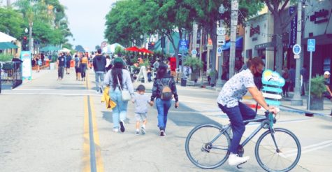 Photo of VHS math teacher Logan Norris spotted in Downtown Ventura riding his bike! Photo by: Kinda Cool