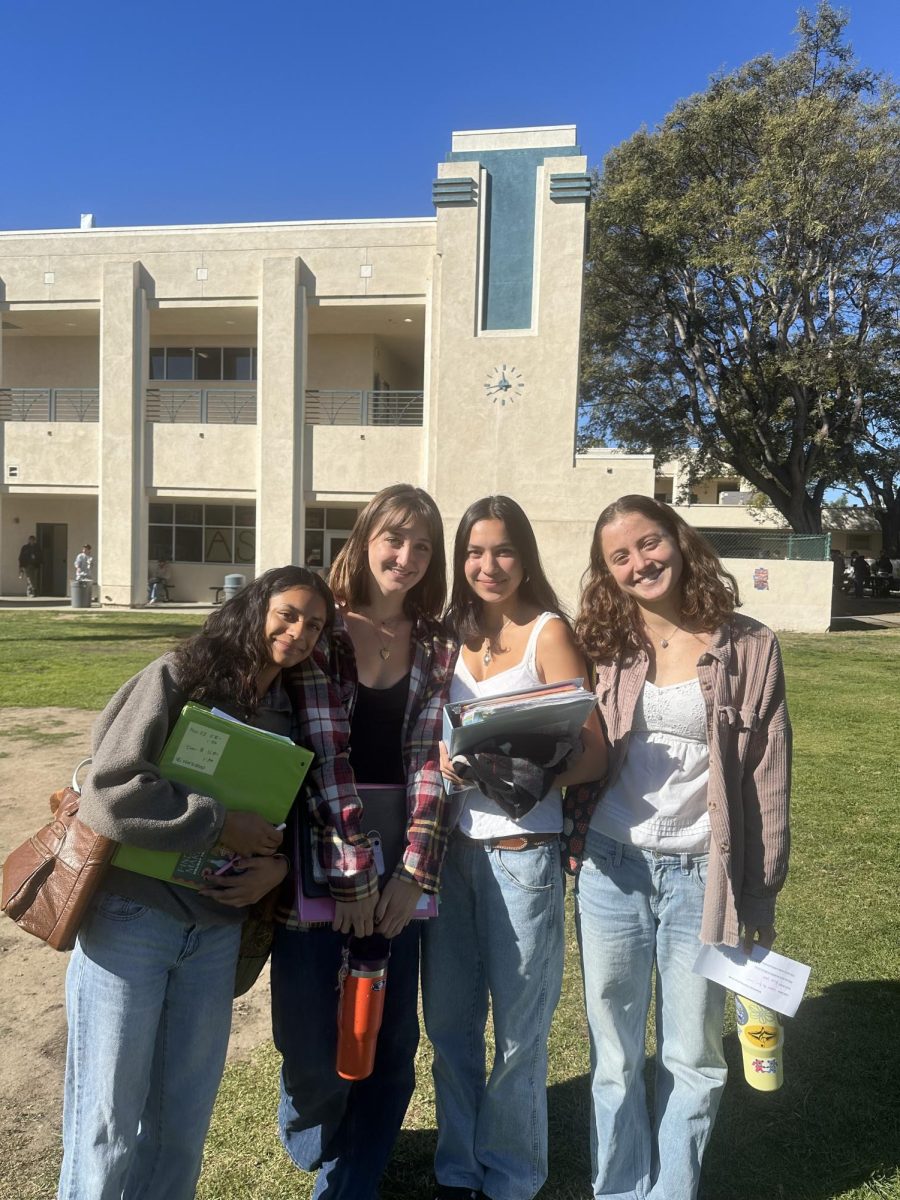 Carla Nava ‘25, Abby Gonzalez ‘25, Athena Thasiah ‘25 and Emily Gonzalez ‘25 (left to right) want to go to Syracuse, UCLA for art, DePaul for film and UCLA for music. Photo by: Brody Daw 
