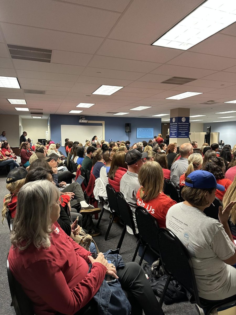 At the VUSD office, between 300-400 individuals were in attendance, filling the main room, an overflow room, as well as crowds outside the building and hundreds online on the live stream. Photo by: Sophia Denzler